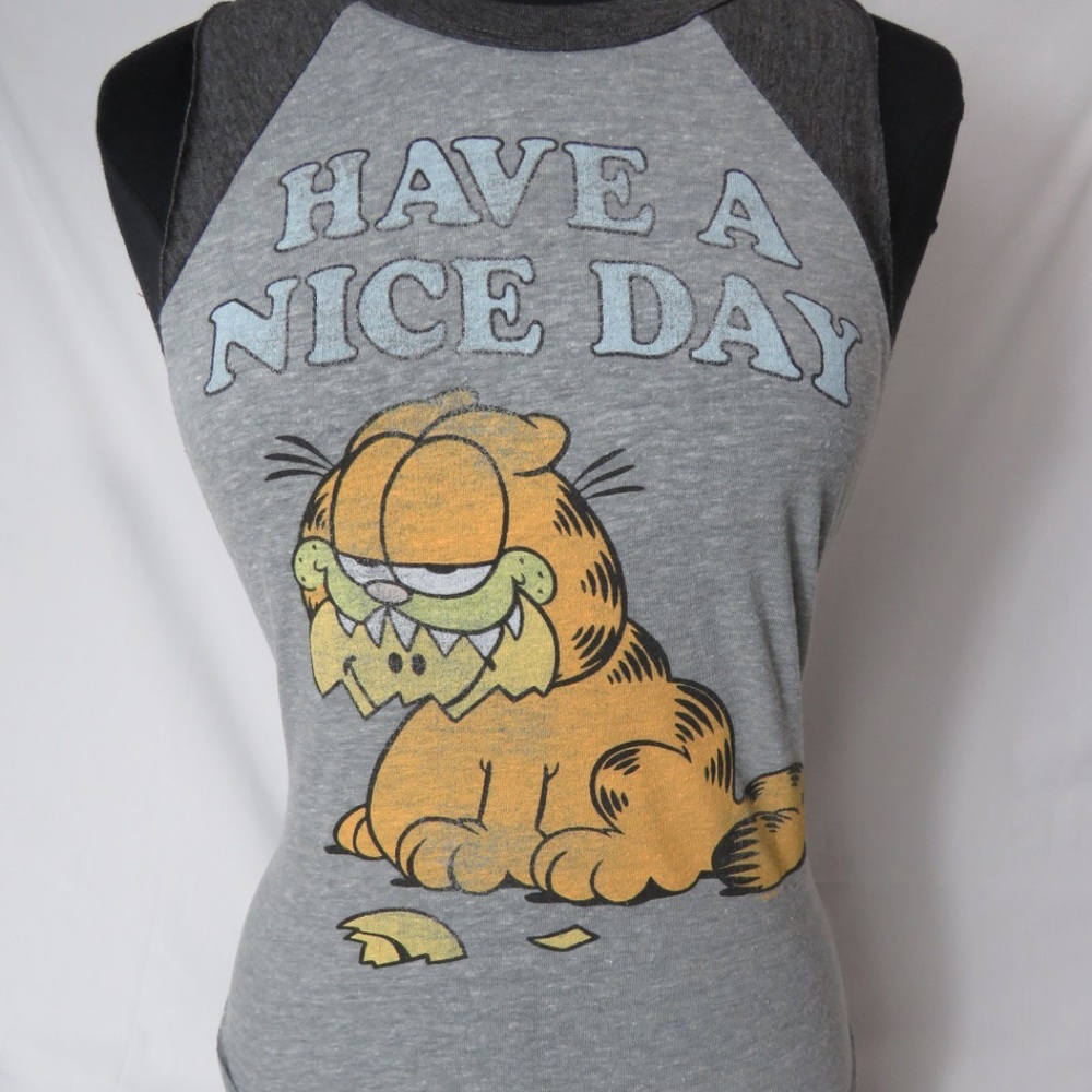 Forever 21 Garfield logo muscle tee
